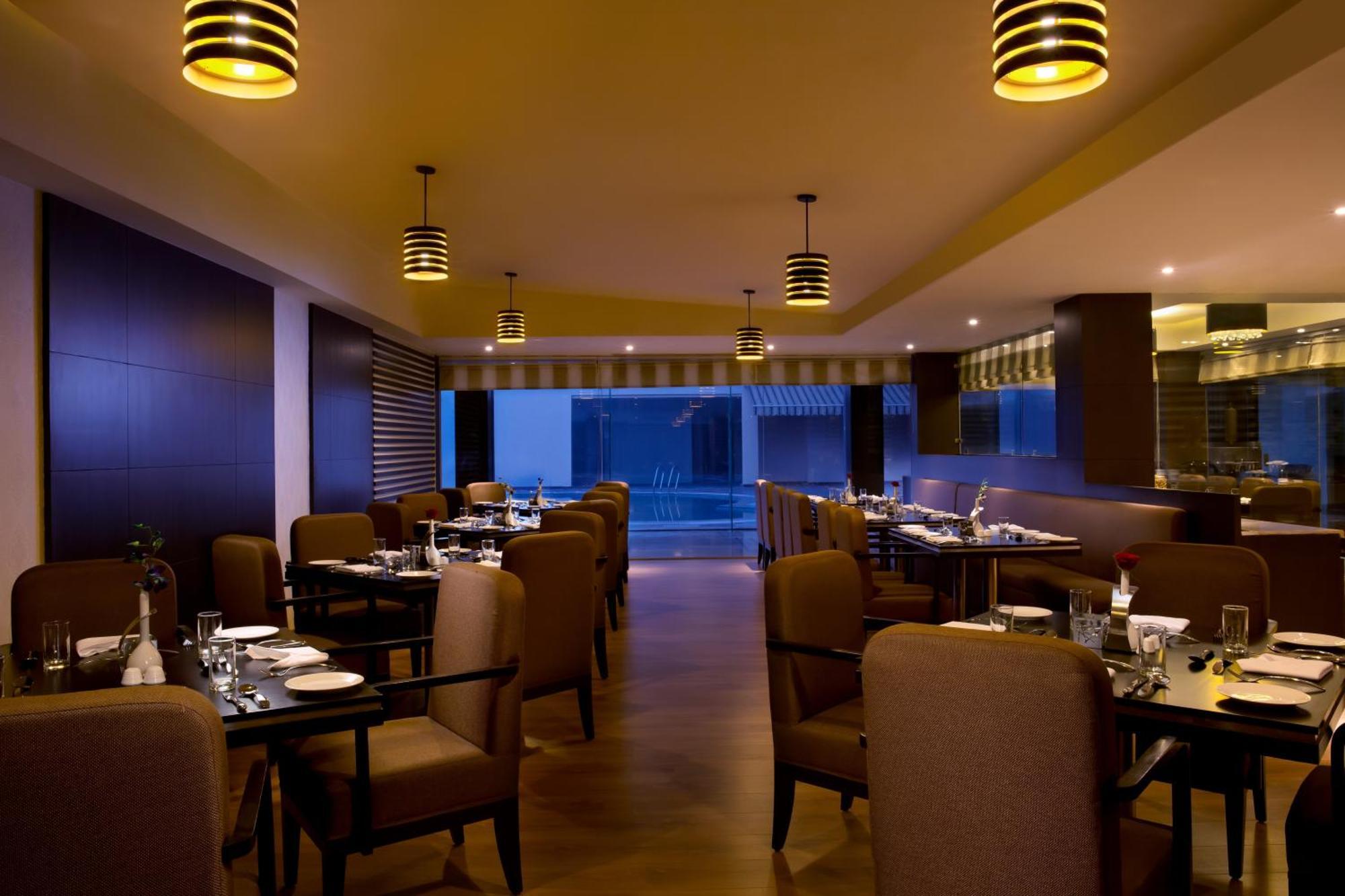 Golden Tulip Bhiwadi Otel Dış mekan fotoğraf