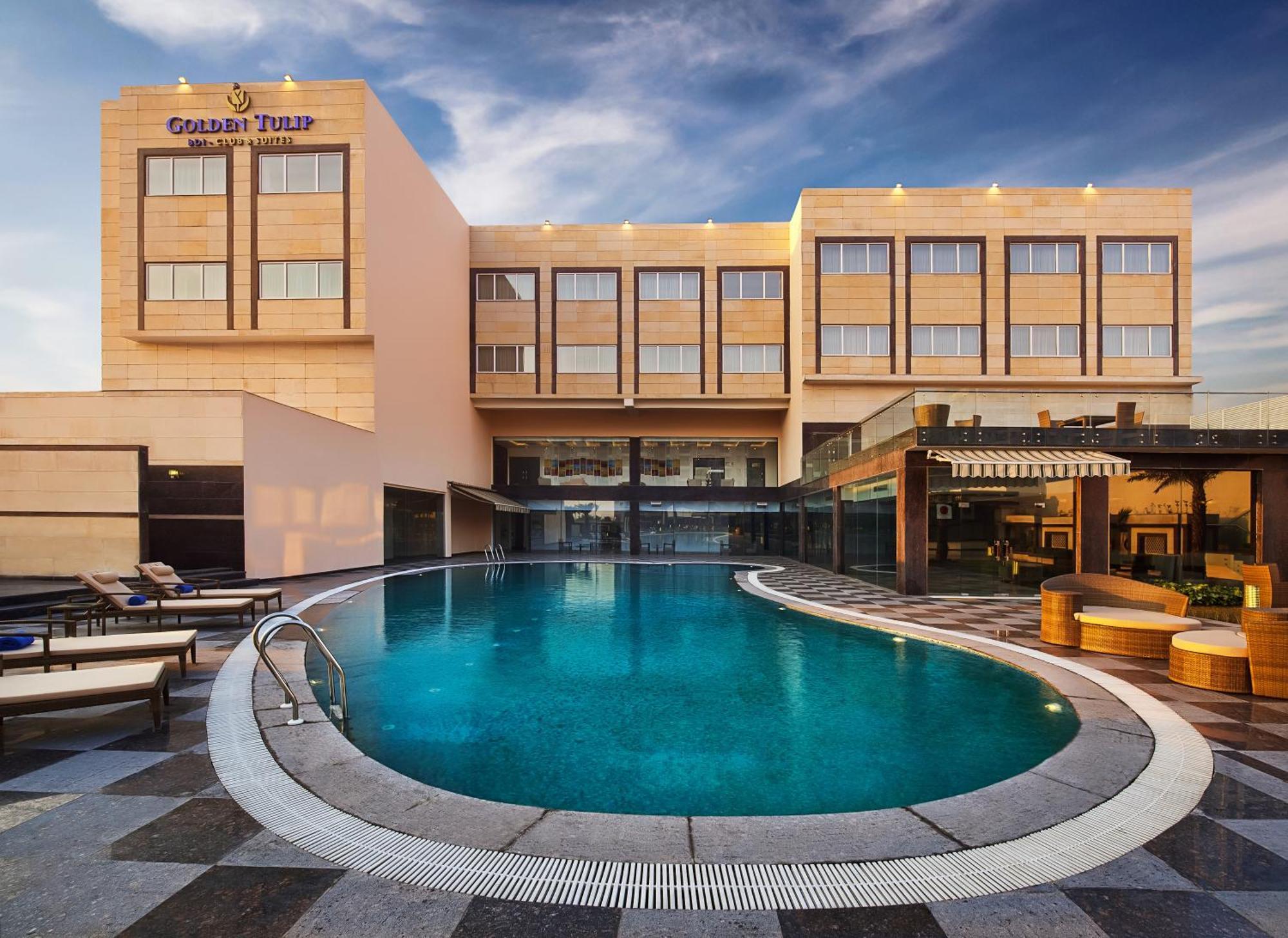 Golden Tulip Bhiwadi Otel Dış mekan fotoğraf