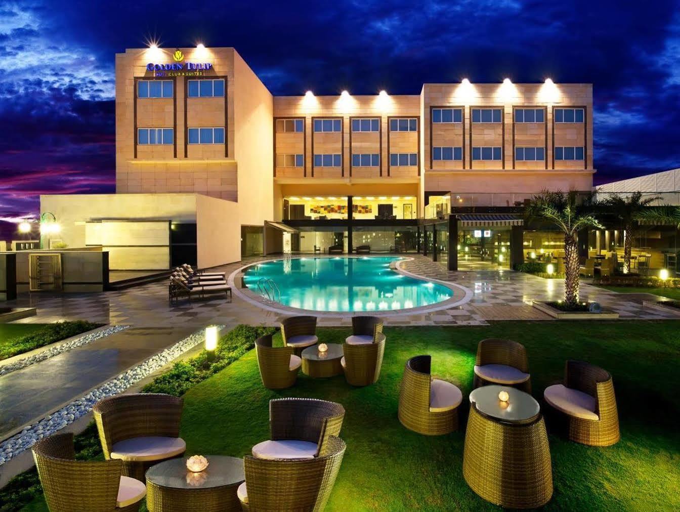 Golden Tulip Bhiwadi Otel Dış mekan fotoğraf
