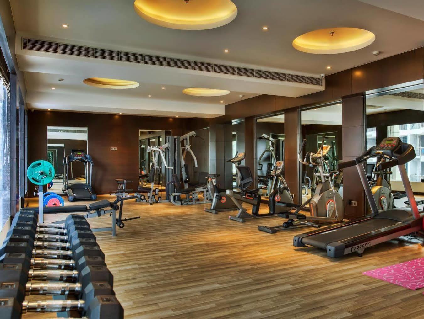 Golden Tulip Bhiwadi Otel Dış mekan fotoğraf