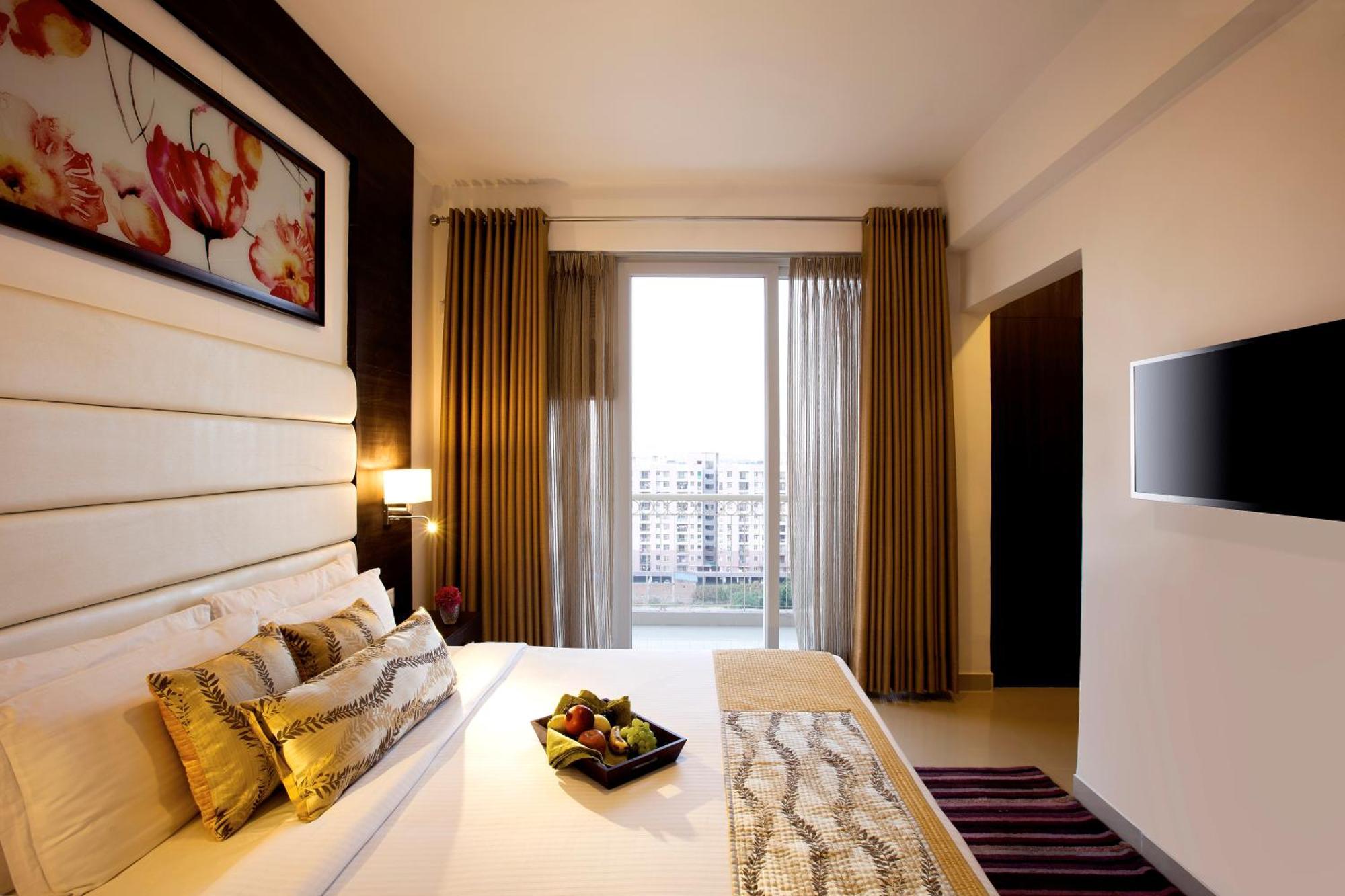 Golden Tulip Bhiwadi Otel Dış mekan fotoğraf